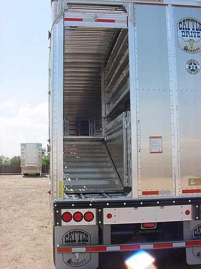 Used MERRITT 52 FT BY 102 - LIVESTOCK