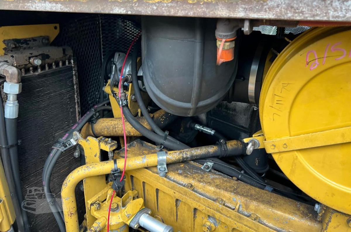 Used 2000 CATERPILLAR D8R