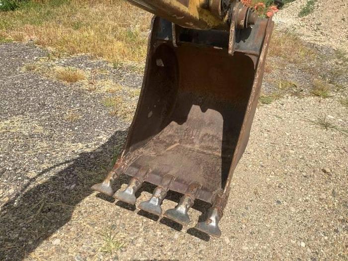 Used 2002 CATERPILLAR 420D - BACKHOES