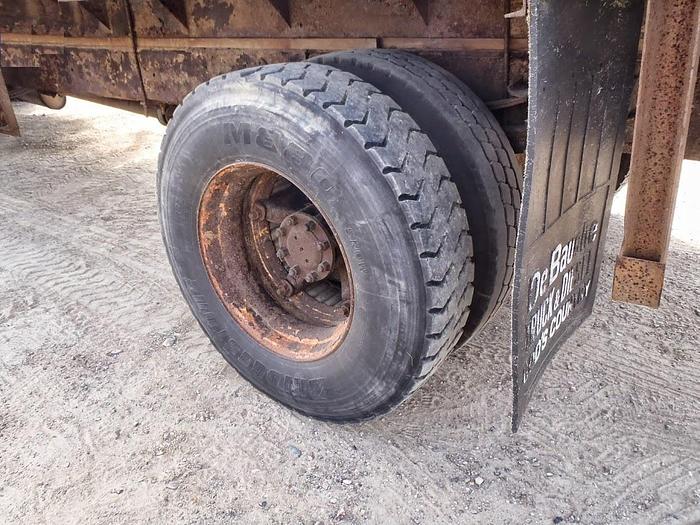 Used 1984 HIAB 105 - KNUCKLEBOOM