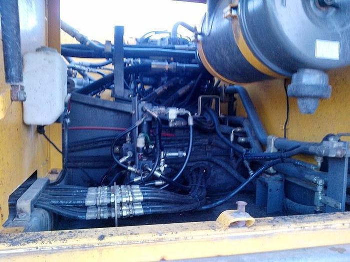 Used 2004 VOLVO EC240 - EXCAVATORS