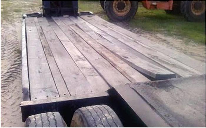 Used 1979 HYSTER TRI-AXLE - LOWBOYS