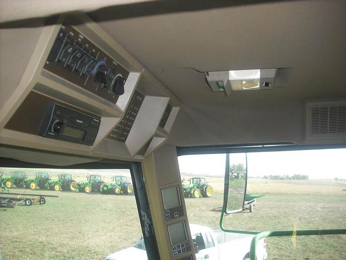 Used 2002 JOHN DEERE 9550 - COMBINES