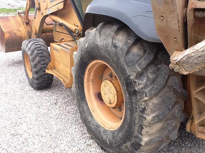 Used 2000 CASE 580L - BACKHOES