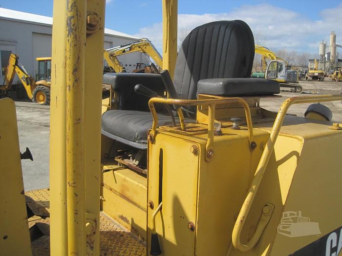 Used 1990 CATERPILLAR D4C - CRAWLER TRACTORS