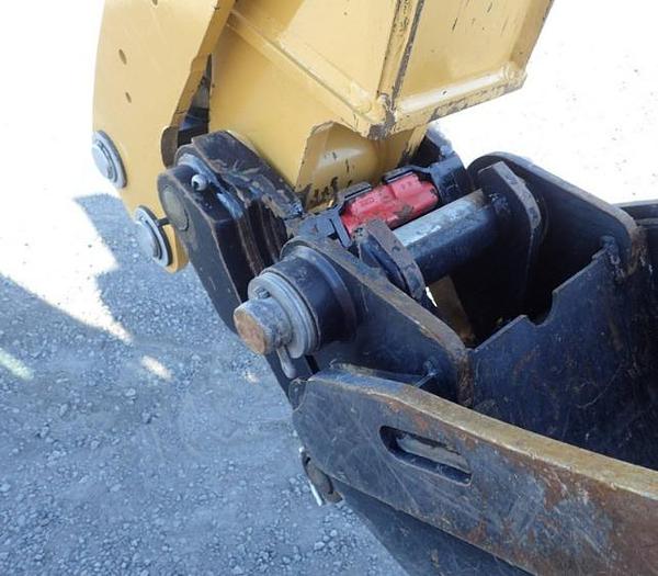 Used 2012 CATERPILLAR 420F - BACKHOES