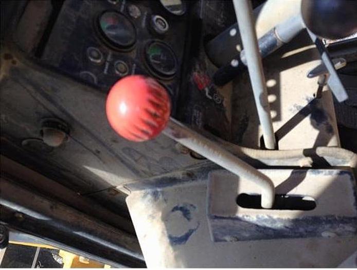 Used JOHN DEERE 670 - MOTOR GRADERS