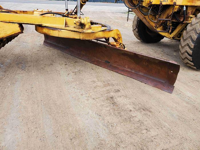 Used 1974 CATERPILLAR 12G - MOTOR GRADERS