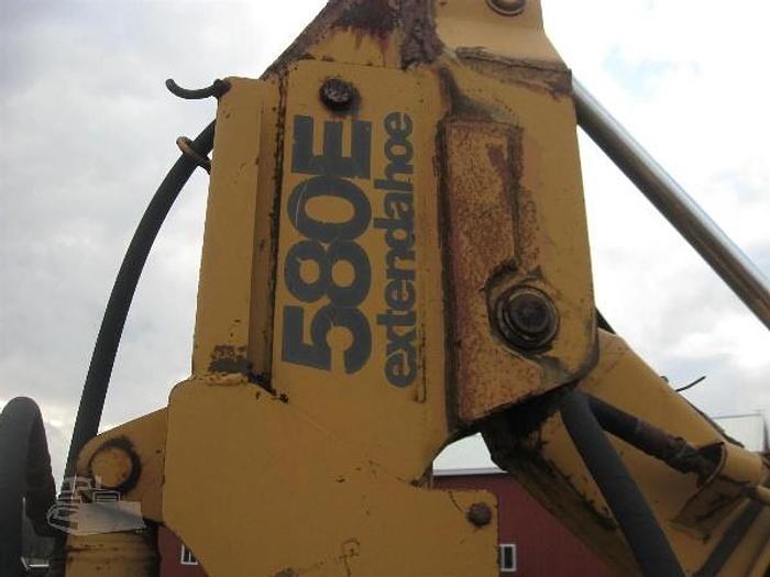 Used 1986 CASE 580E - BACKHOES