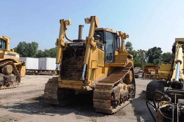 Used 2001 CATERPILLAR D8R - CRAWLER TRACTORS