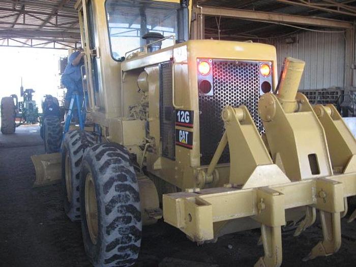 Used 1974 CATERPILLAR 12G - MOTOR GRADERS