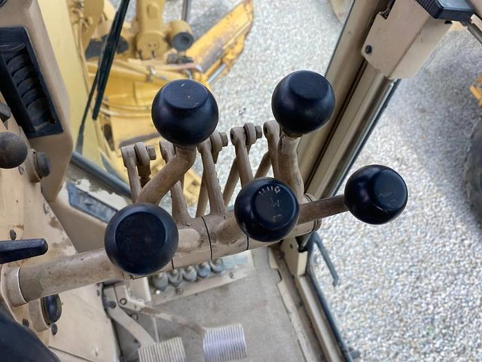 Used 1996 CATERPILLAR 140H - MOTOR GRADERS