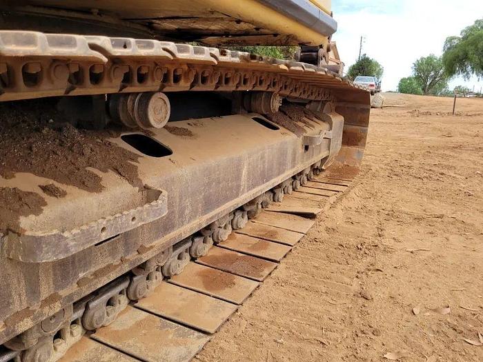 Used 2006 CATERPILLAR 320C - EXCAVATORS