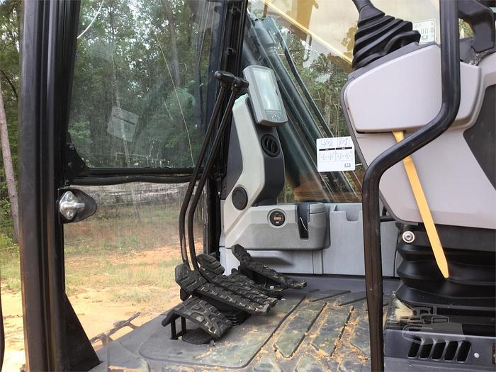 Used 2013 CATERPILLAR 320E - EXCAVATORS