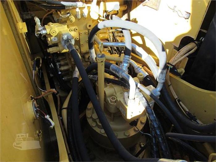 Used 2013 CATERPILLAR 320E - EXCAVATORS