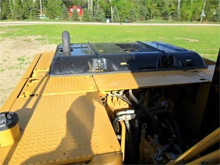 Used 2011 CATERPILLAR 320D - EXCAVATORS