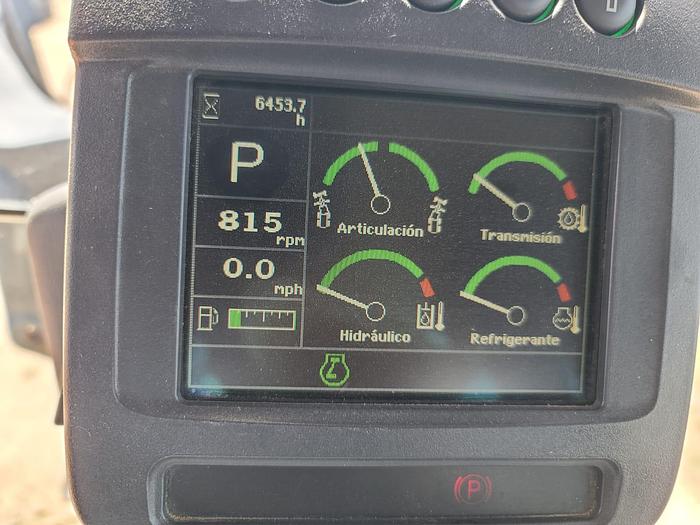 Used 2011 JOHN DEERE 670G - MOTOR GRADERS