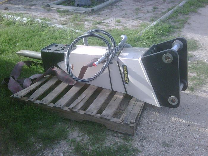 Used 2007 STANLEY MB695 - HAMMER / BREAKER - HYDRAULIC