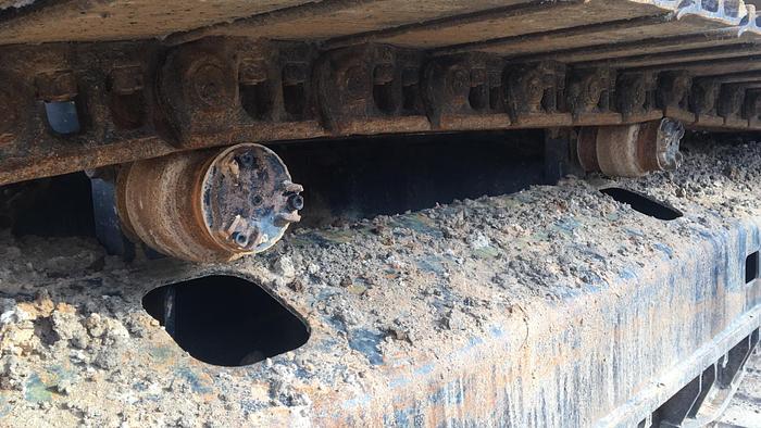 Used 2013 CATERPILLAR 320E - EXCAVATORS