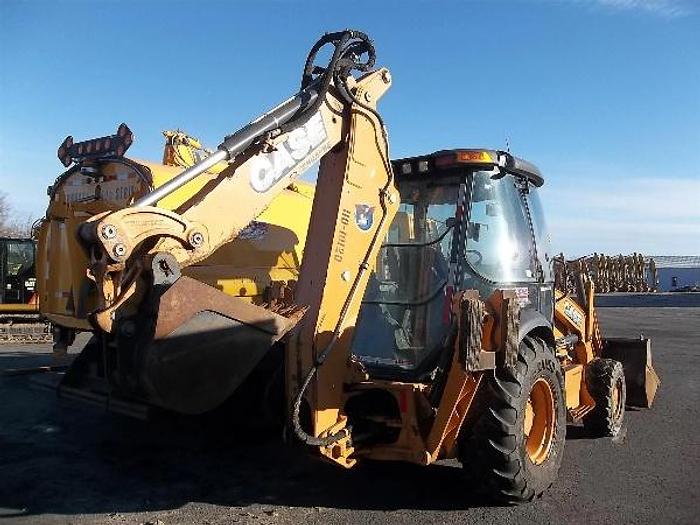 Used 2014 CASE 580 SN - BACKHOES
