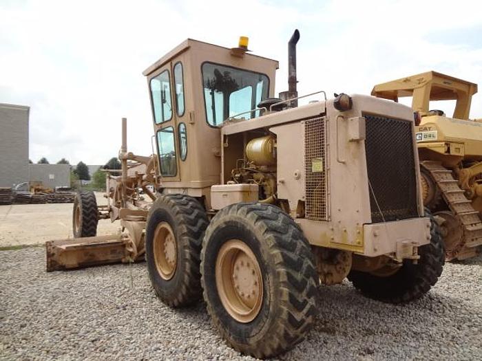 Used 1977 CATERPILLAR 140G(72V) - MOTOR GRADERS