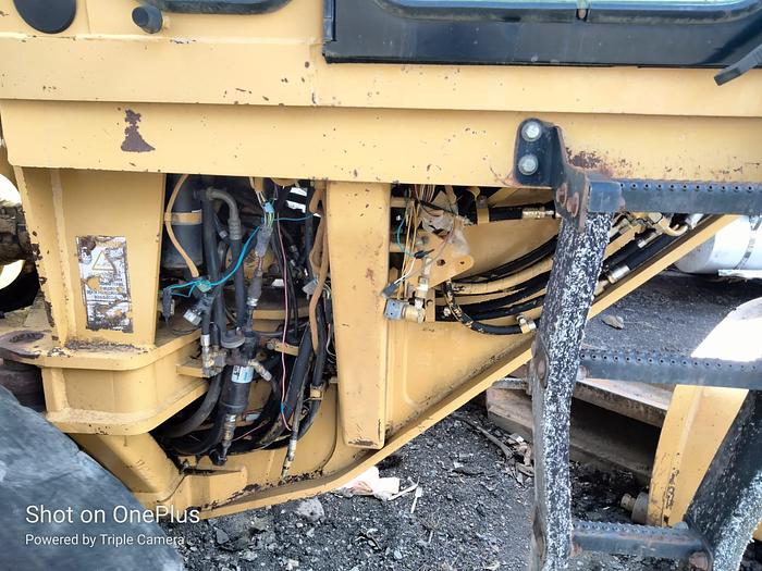 Used 2006 CATERPILLAR 14H - MOTOR GRADERS