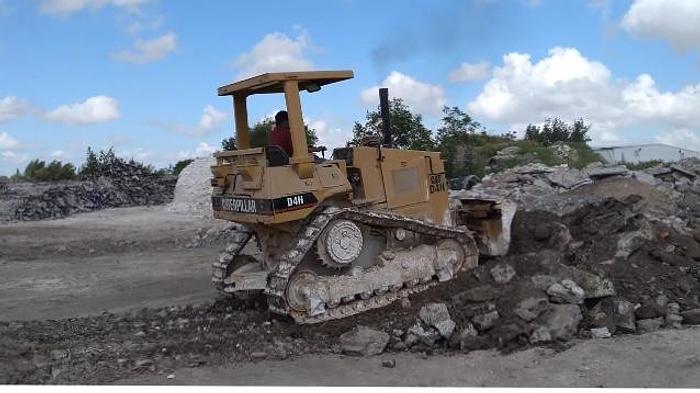 Used 1986 CATERPILLAR D4H(8PB) - CRAWLER TRACTORS