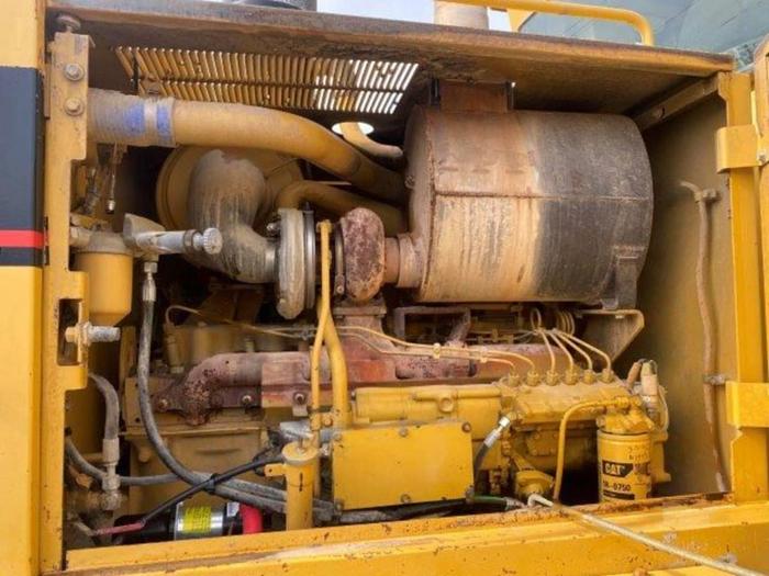 Used 1996 CATERPILLAR 140H - MOTOR GRADERS