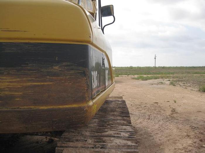 Used 2006 CATERPILLAR 320CL - EXCAVATORS