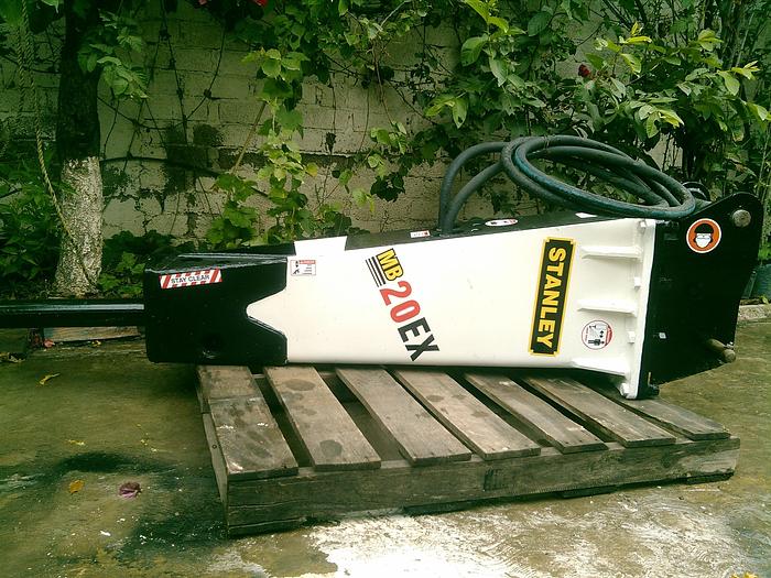 Used 2003 STANLEY MB-20EX - HAMMER / BREAKER - HYDRAULIC