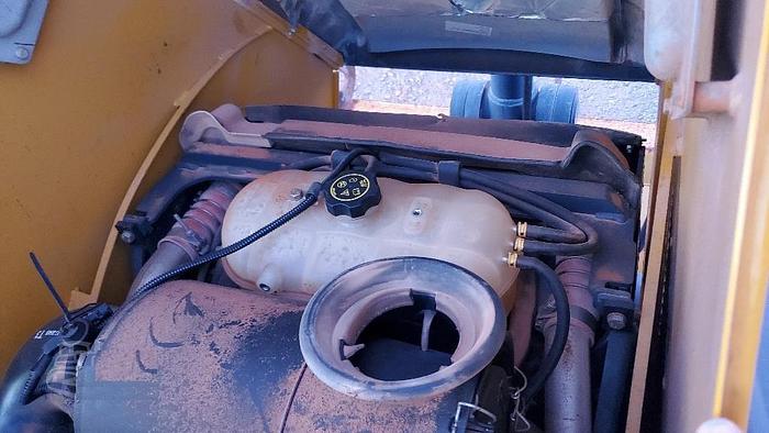 Used 2013 JOHN DEERE 310K - BACKHOES