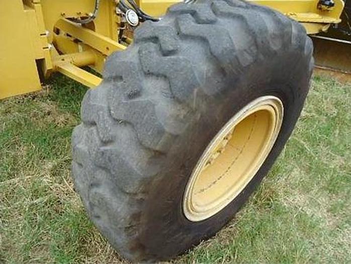 Used 2008 CATERPILLAR 140M - MOTOR GRADERS