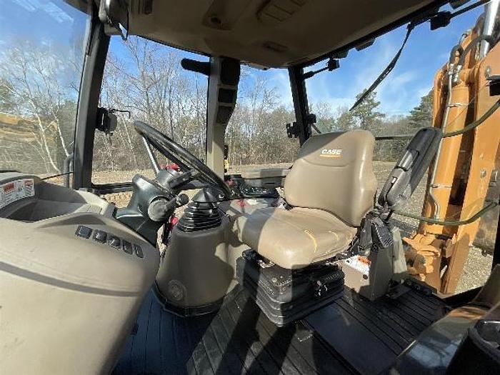 Used 2011 CASE 580 N - BACKHOES