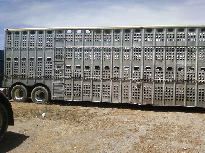 Used 1998 MERRITT 48 FT BY 102 INCH - LIVESTOCK