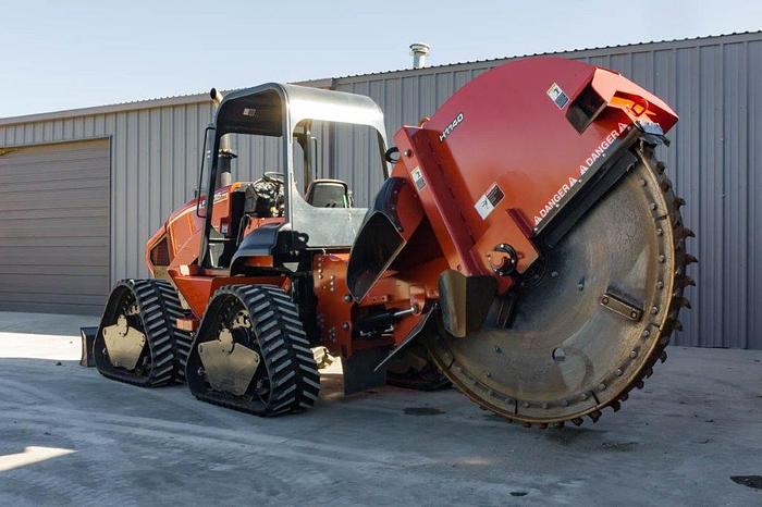 Used 2012 DITCH WITCH RT115 - TRENCHERS