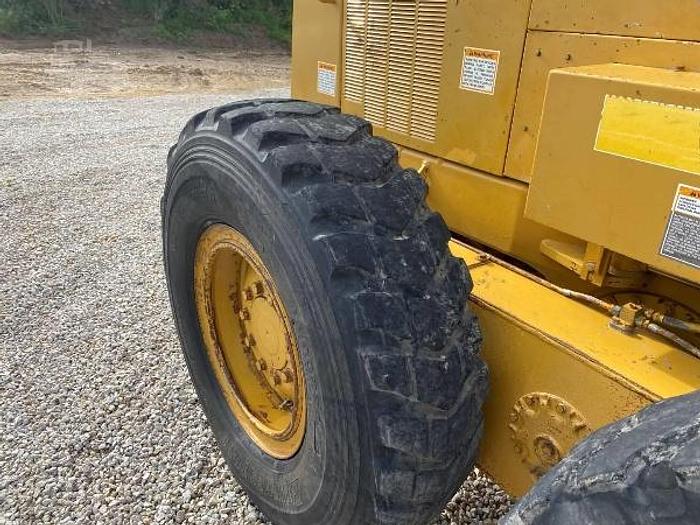 Used 1996 CATERPILLAR 140H - MOTOR GRADERS