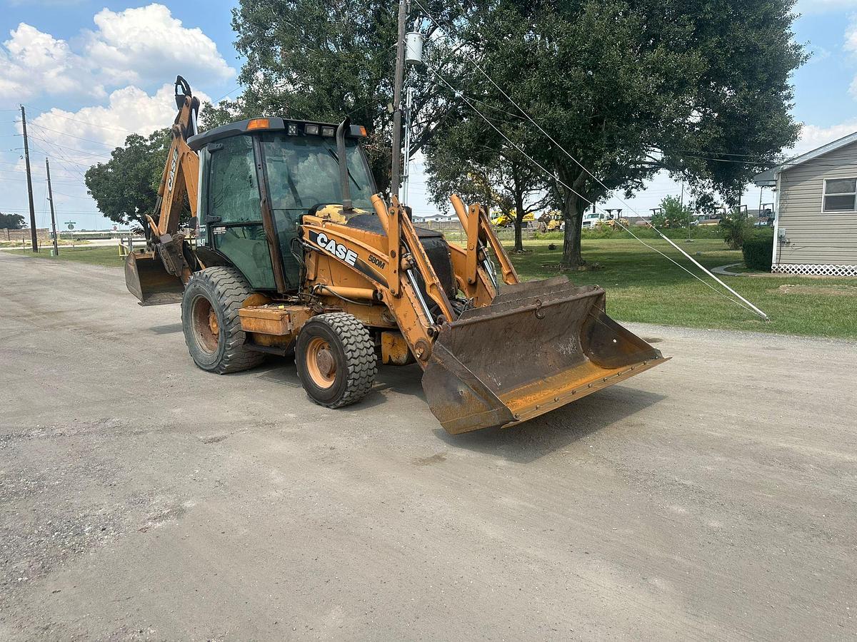 Used 2005 CASE 580 M