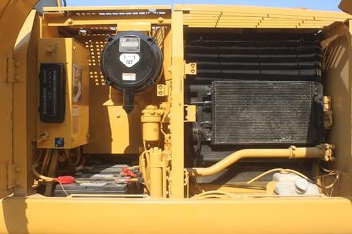 Used 2003 CATERPILLAR 320C L - EXCAVATORS