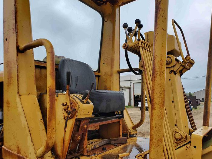 Used 1974 CATERPILLAR 12G - MOTOR GRADERS