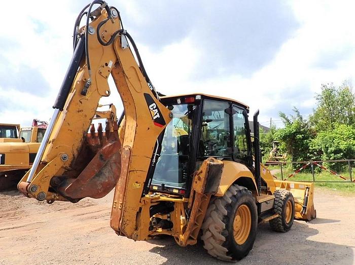 Used 2018 CATERPILLAR 430 F2 - BACKHOES