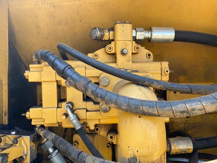 Used 2006 CATERPILLAR 325B - EXCAVATORS