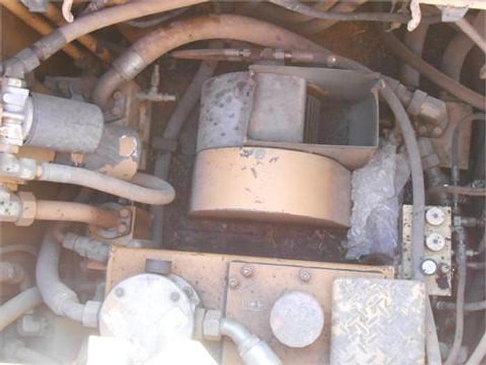 Used 1999 CATERPILLAR AP650B(9DN,PAVER) - PAVING EQUIPMENT