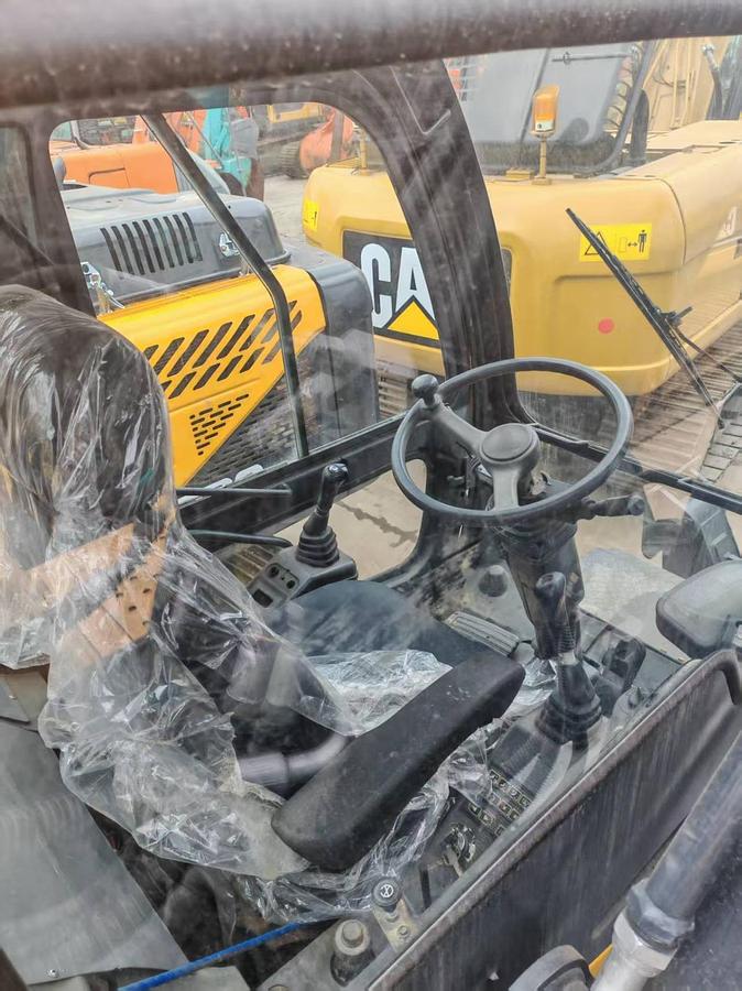 Used 2001 VOLVO EW170