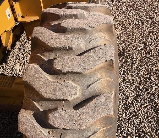 Used 2012 CATERPILLAR 420E