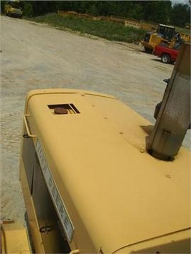 Used 1978 JOHN DEERE 670A - MOTOR GRADERS