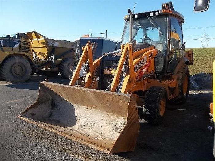 Used 2014 CASE 580 SN - BACKHOES