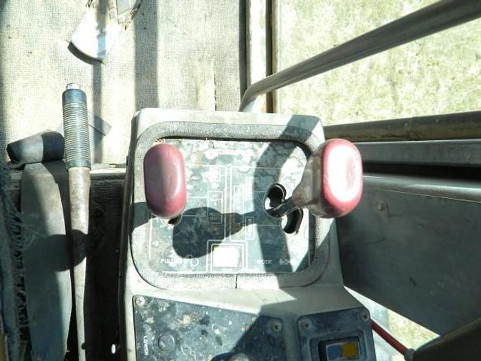 Used CHAMPION 710A - MOTOR GRADERS