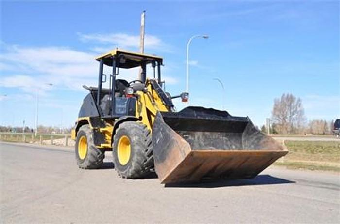 Used 2006 CATERPILLAR 908(8BS) - WHEEL LOADERS