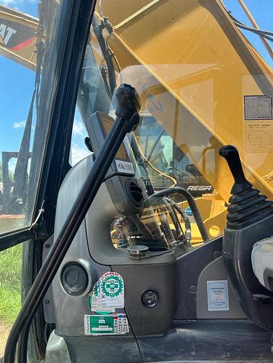 Used 2011 CATERPILLAR 320D - EXCAVATORS