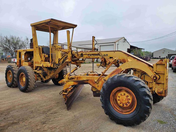Used 1974 CATERPILLAR 12G - MOTOR GRADERS